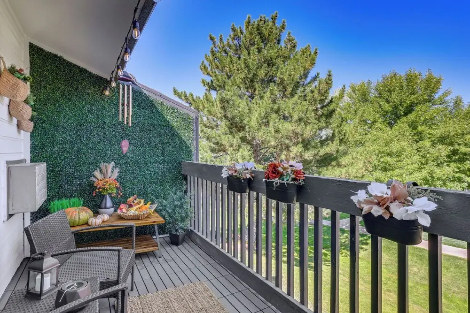 1 Mi to Dtwn: Condo w/ Pool Access in Castle Rock