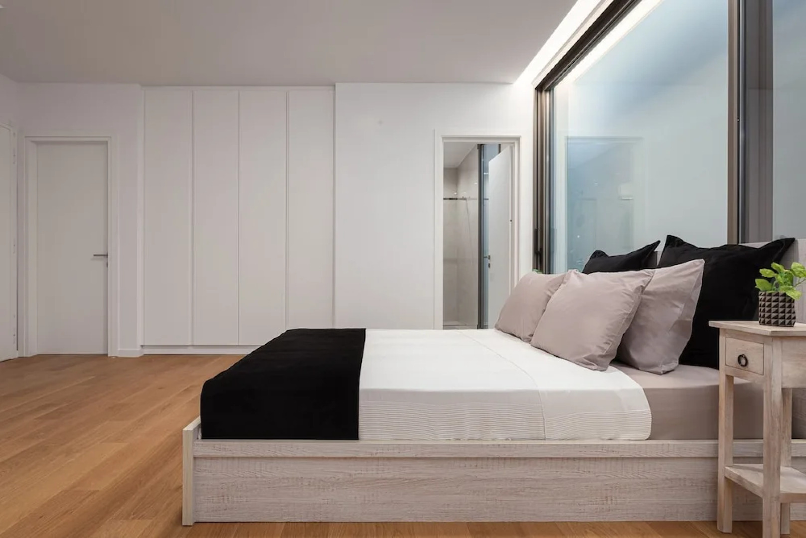 Athenian Riviera Prime Residence