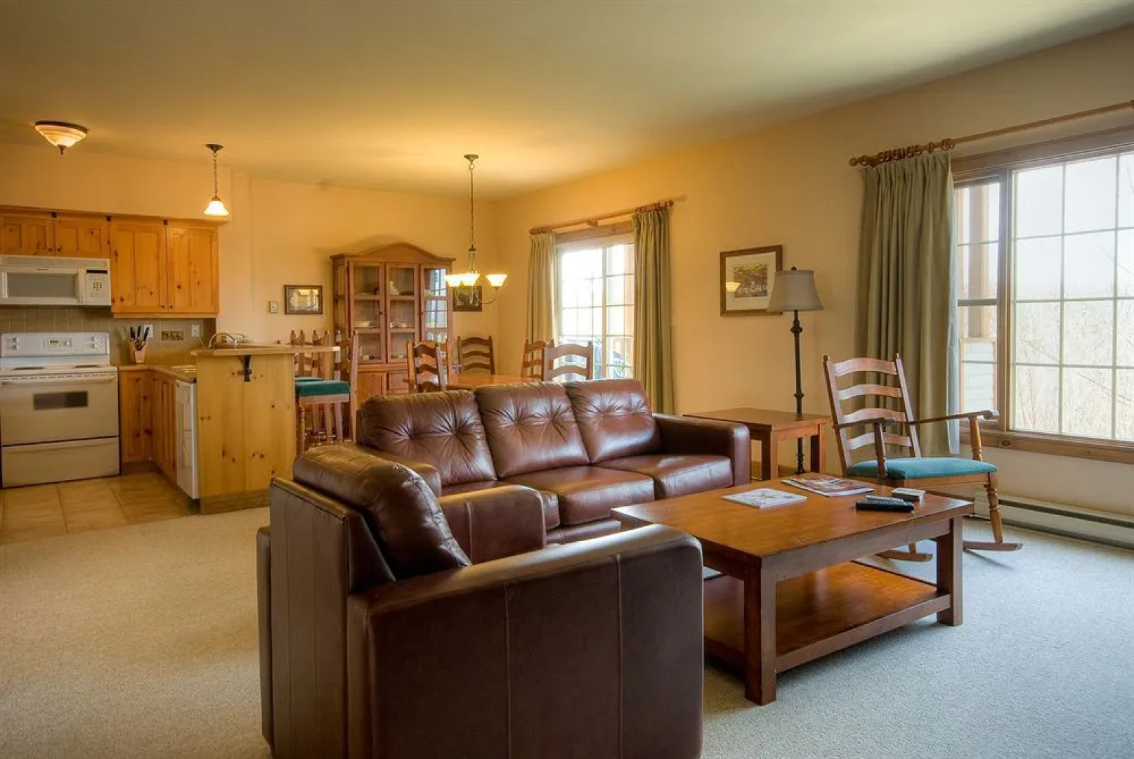 Les Falaises - Tremblant Sunstar