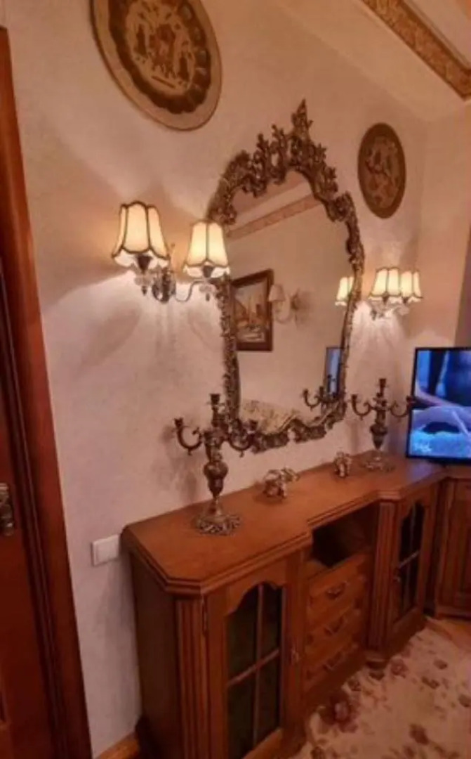 Апартаменты на улице Карпинского