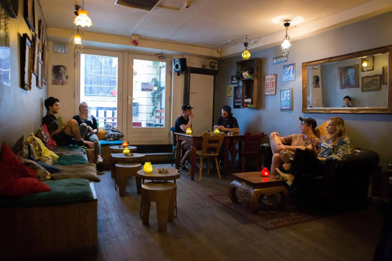 The Flying Pig Downtown Youth Hostel