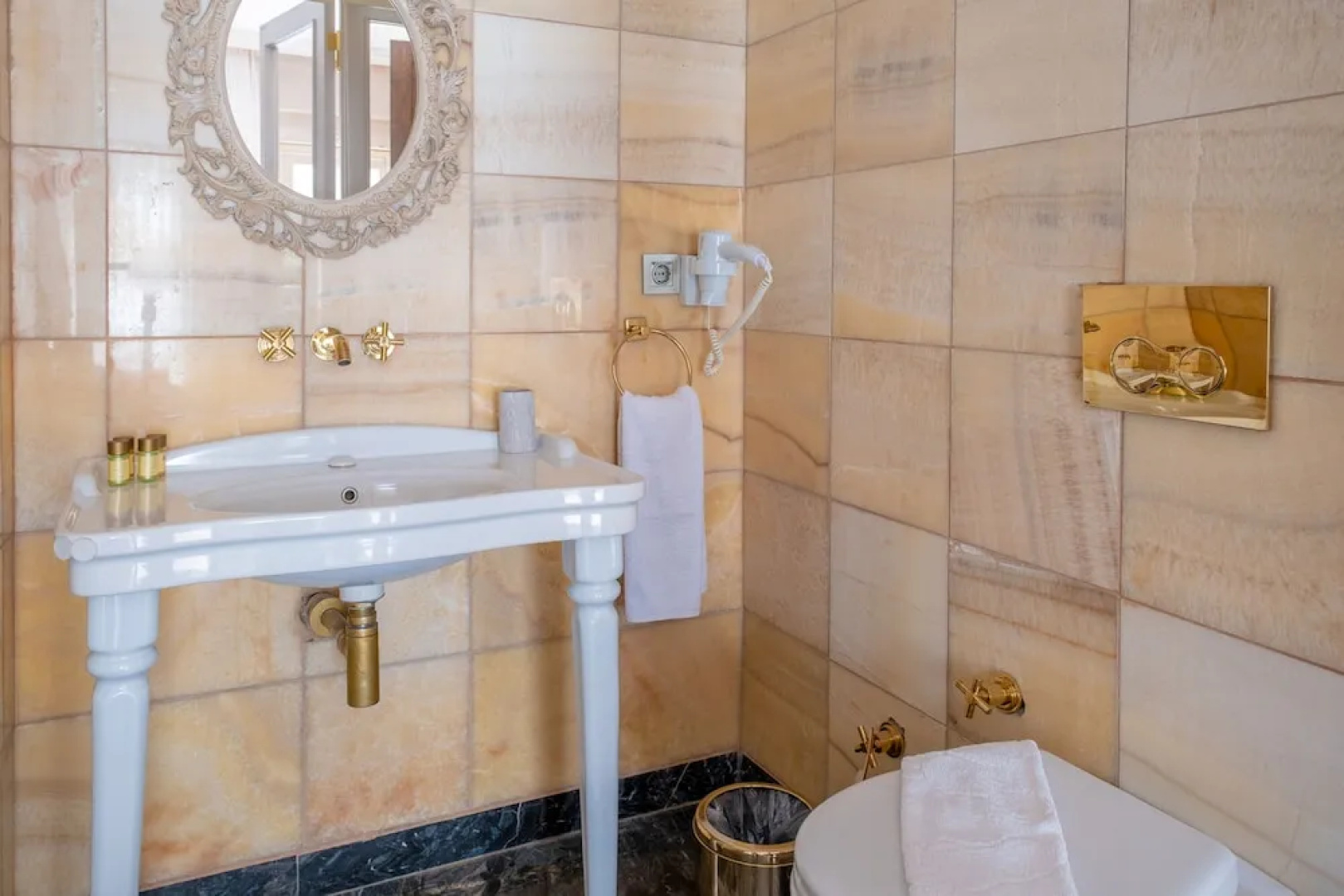 Mavi Butik Hotel
