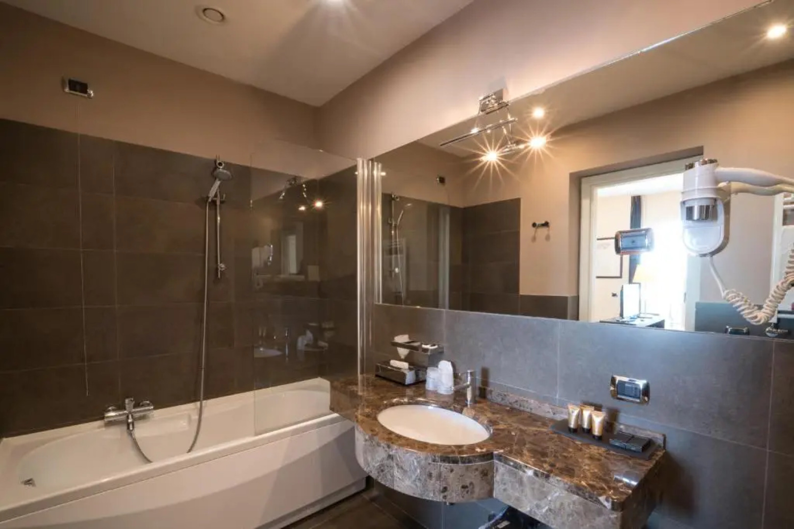 Terrazza Marconi Hotel & Spamarine