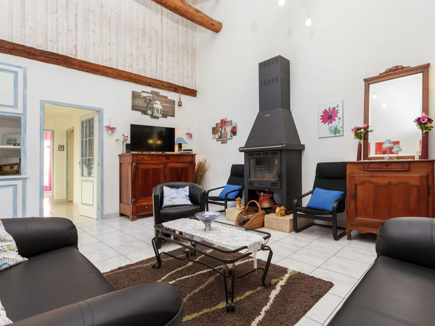 Amazing Holiday Home in Cazals With Terrace