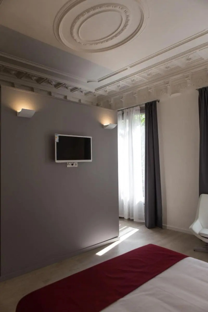 Izaila Plaza Catalunya