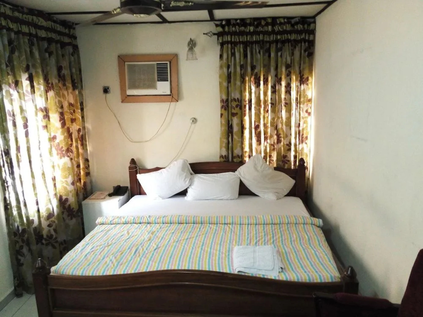 Bv.Standard Executive Suite