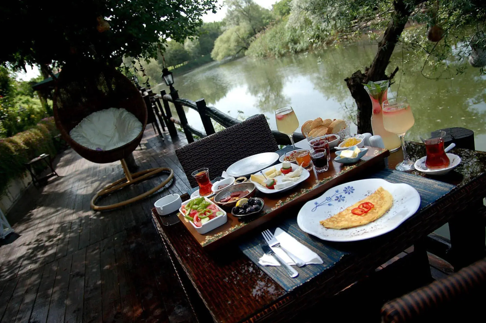 Beyaz Ev Agva - Adults Only