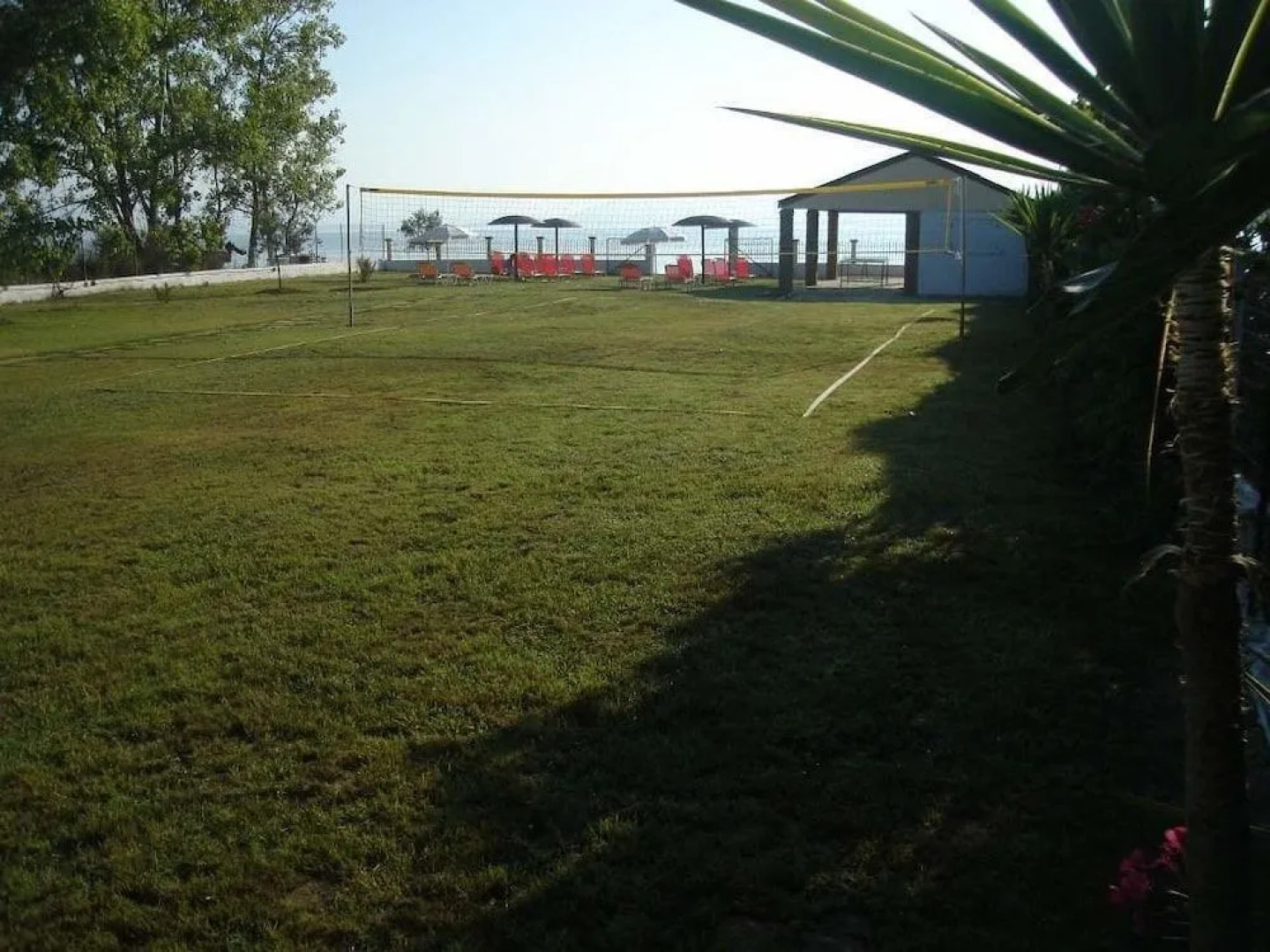 Biscoutsis Apartments & Studios