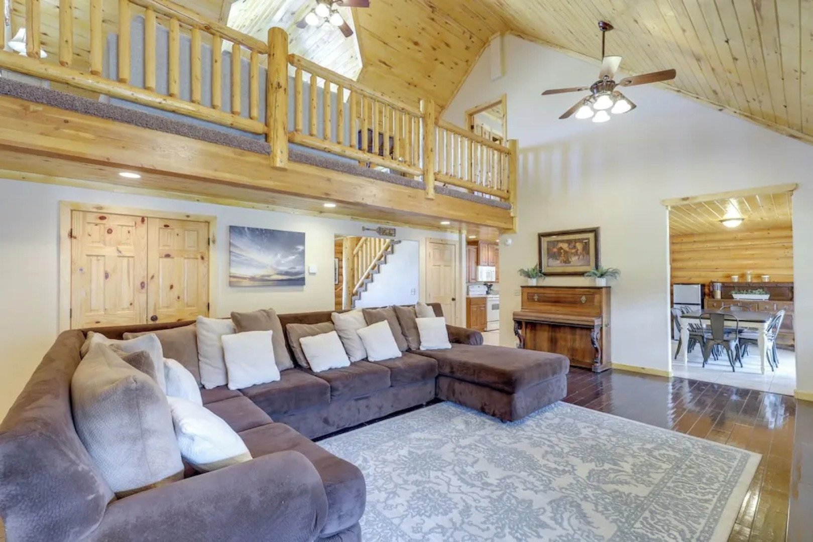 Large Sterling Cabin < 1 Mi to Palisade State Park