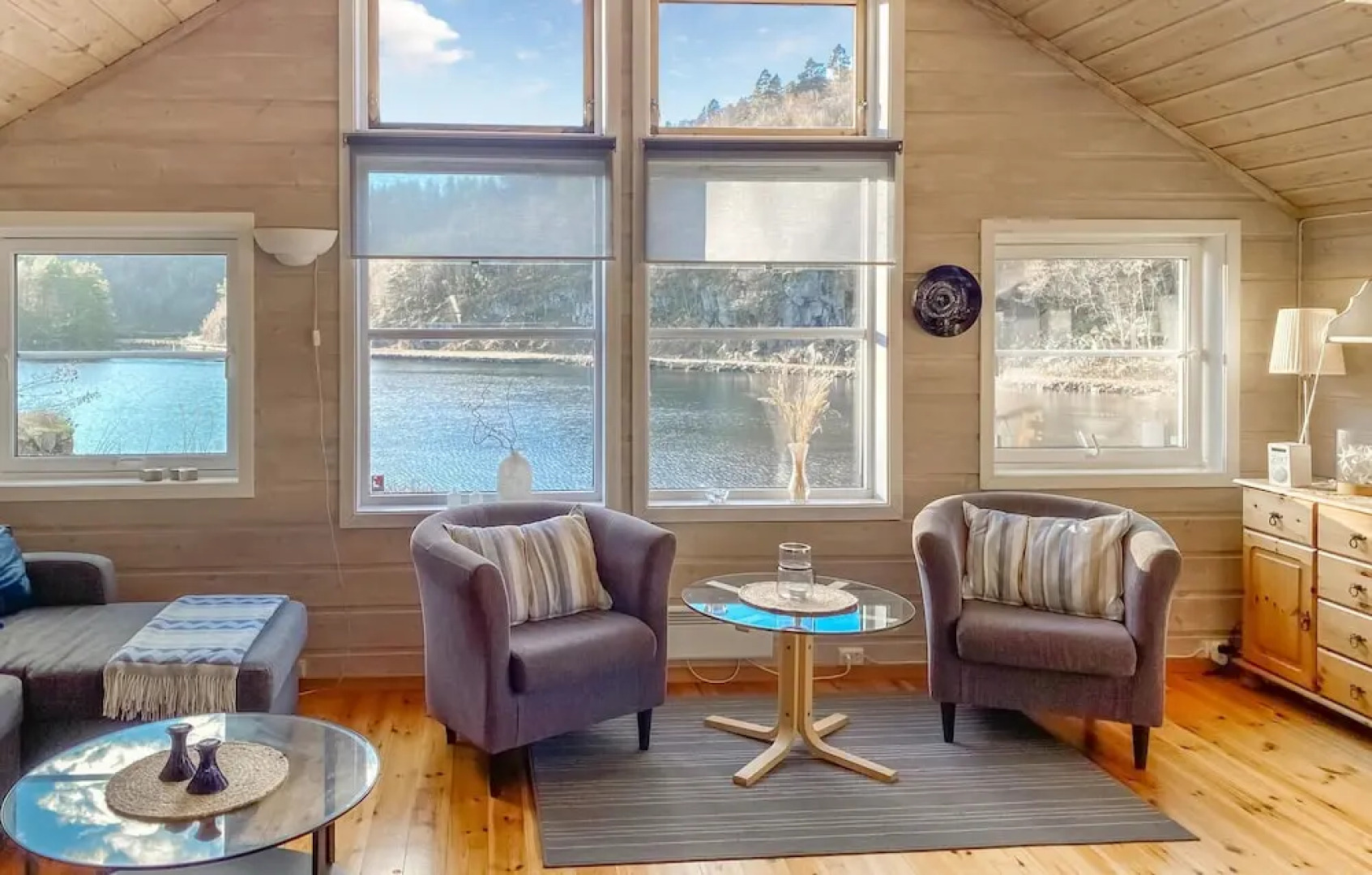 Beautiful Home in Lyngdal With 2 Bedrooms and Wifi