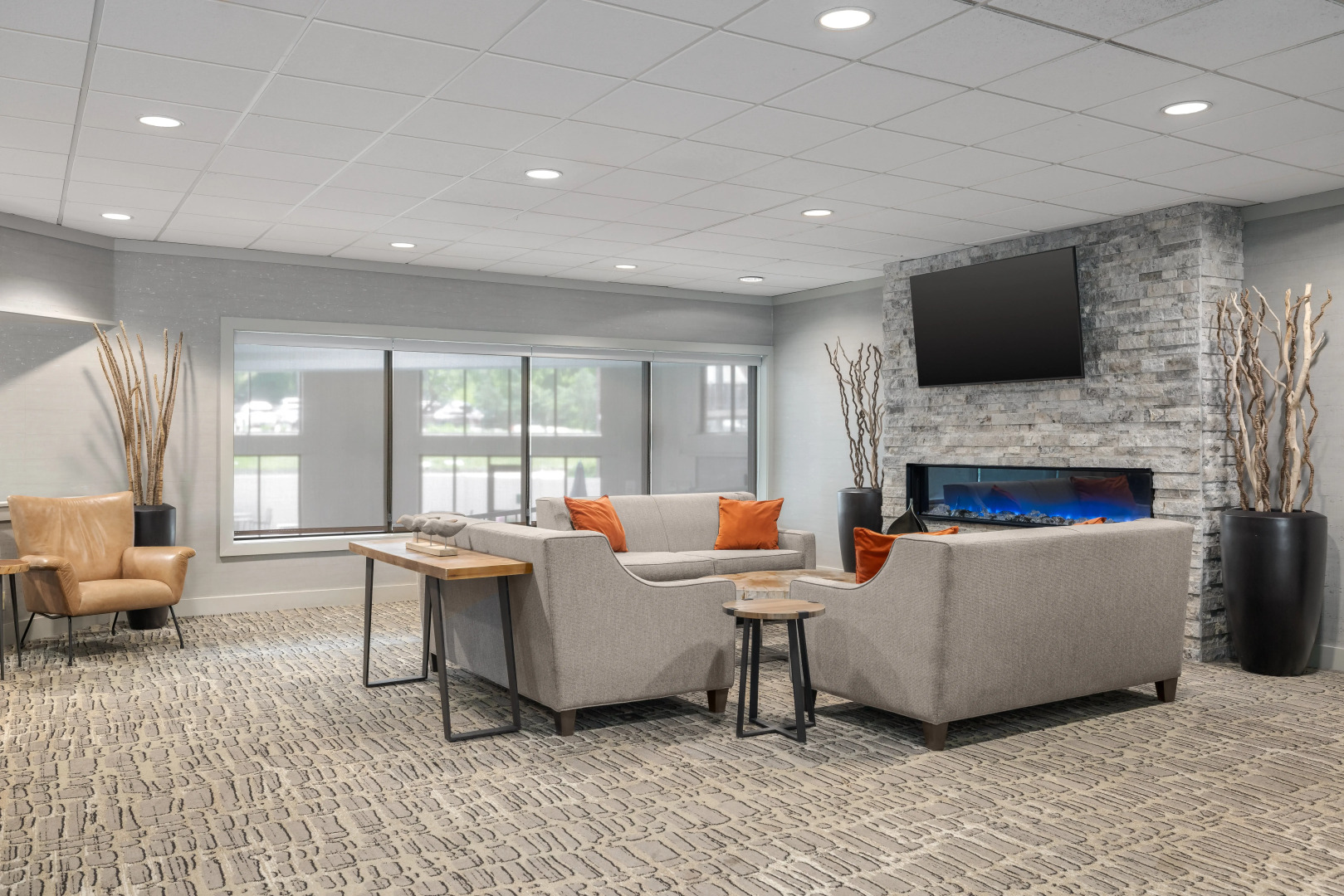 HOLIDAY INN HTL STES NORTHWEST by IHG