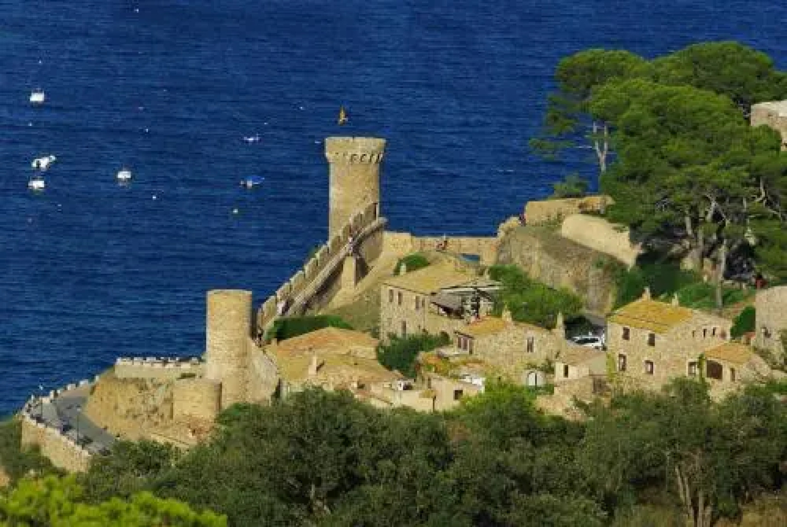 Lets Holidays Apartment Costa Brava