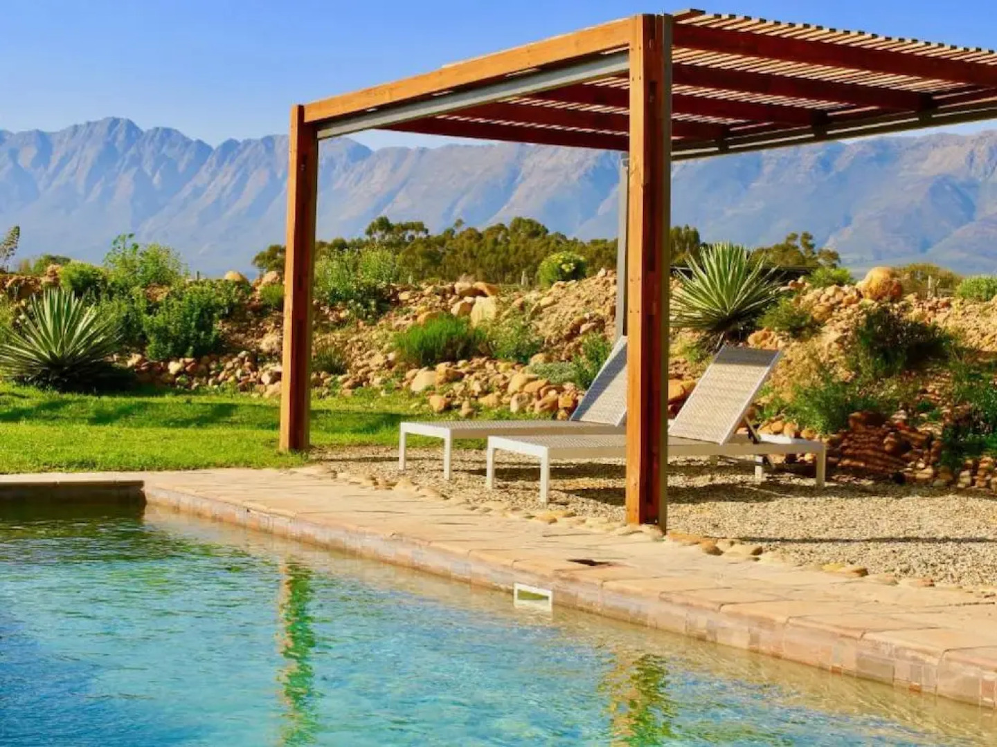 Duikersdrift Winelands Country Escape