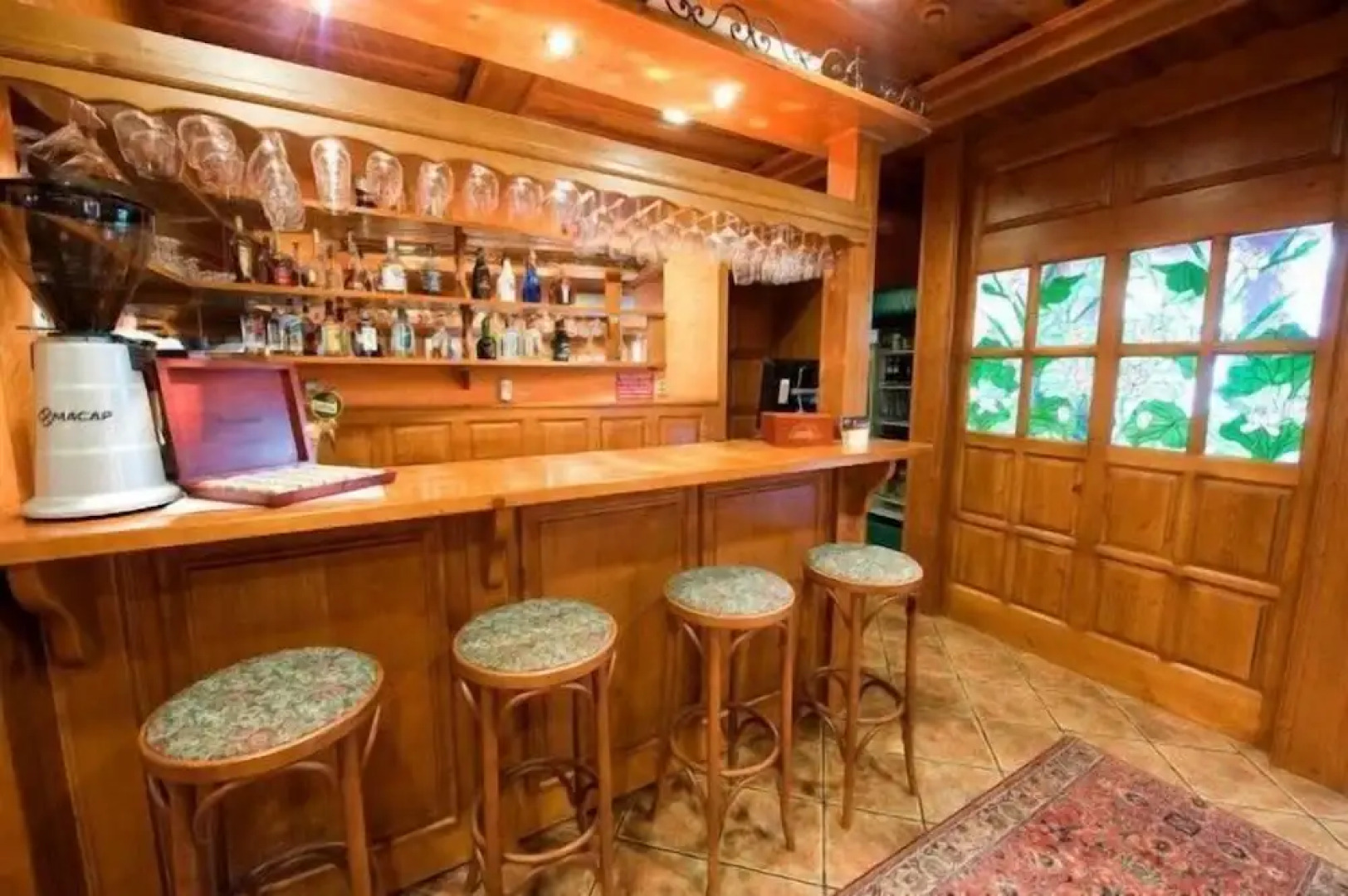 Hotel Karpatsky Dvor