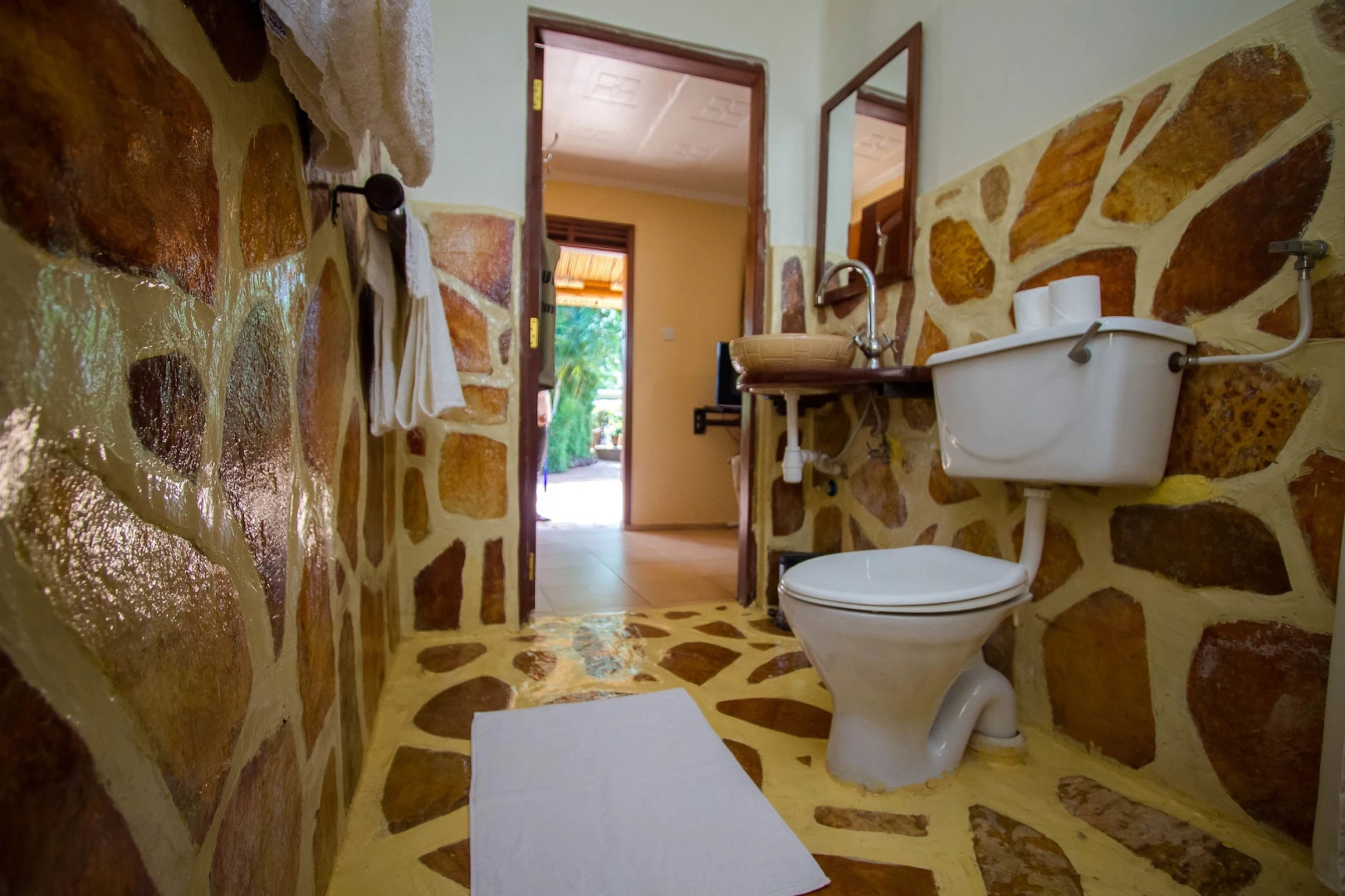 2 Friends Guest House