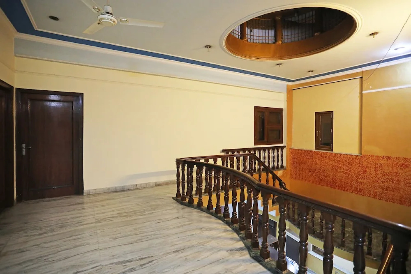 OYO 10444 Vasundhra INN