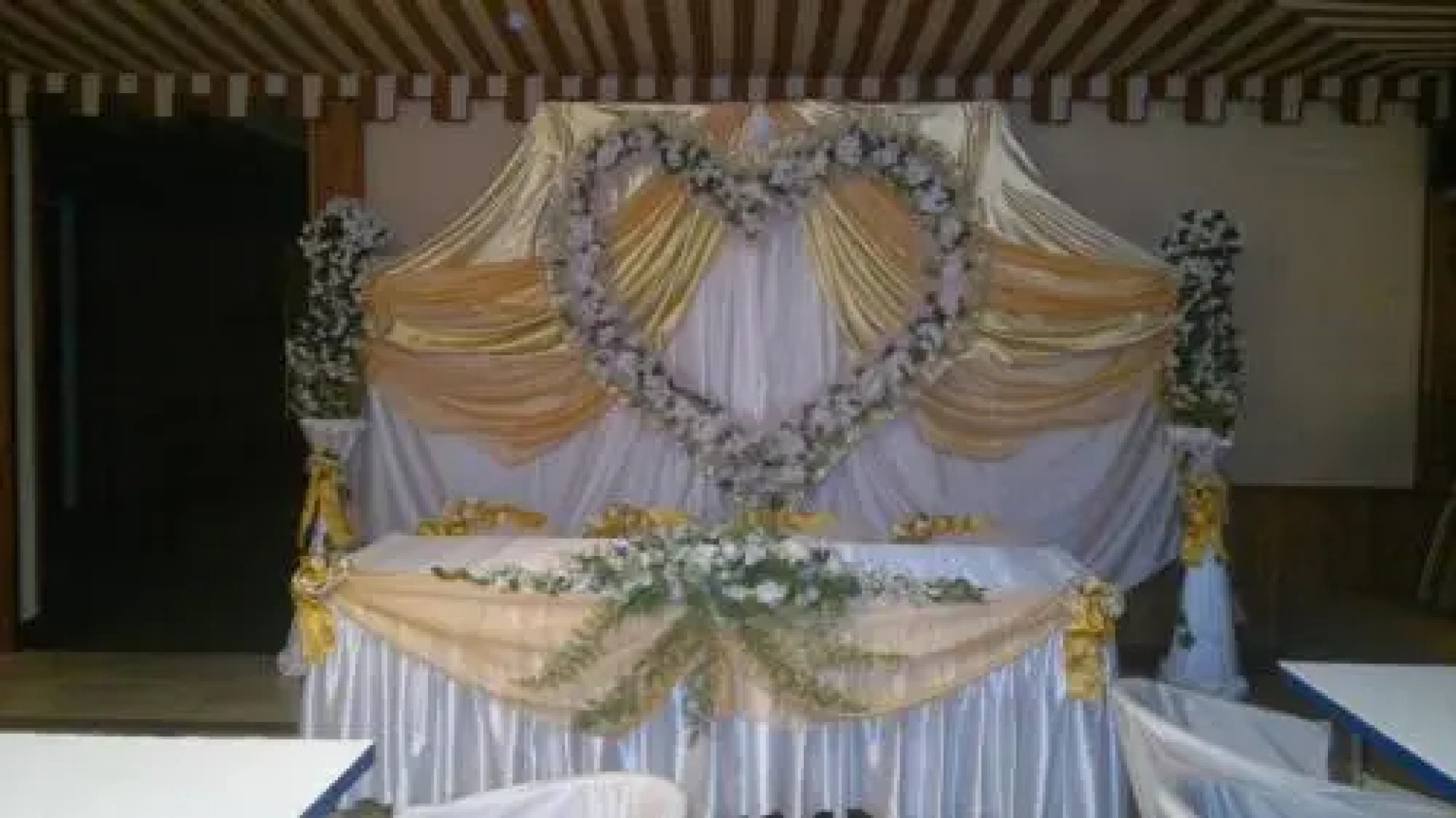 Sadky Hotel and Restaurant