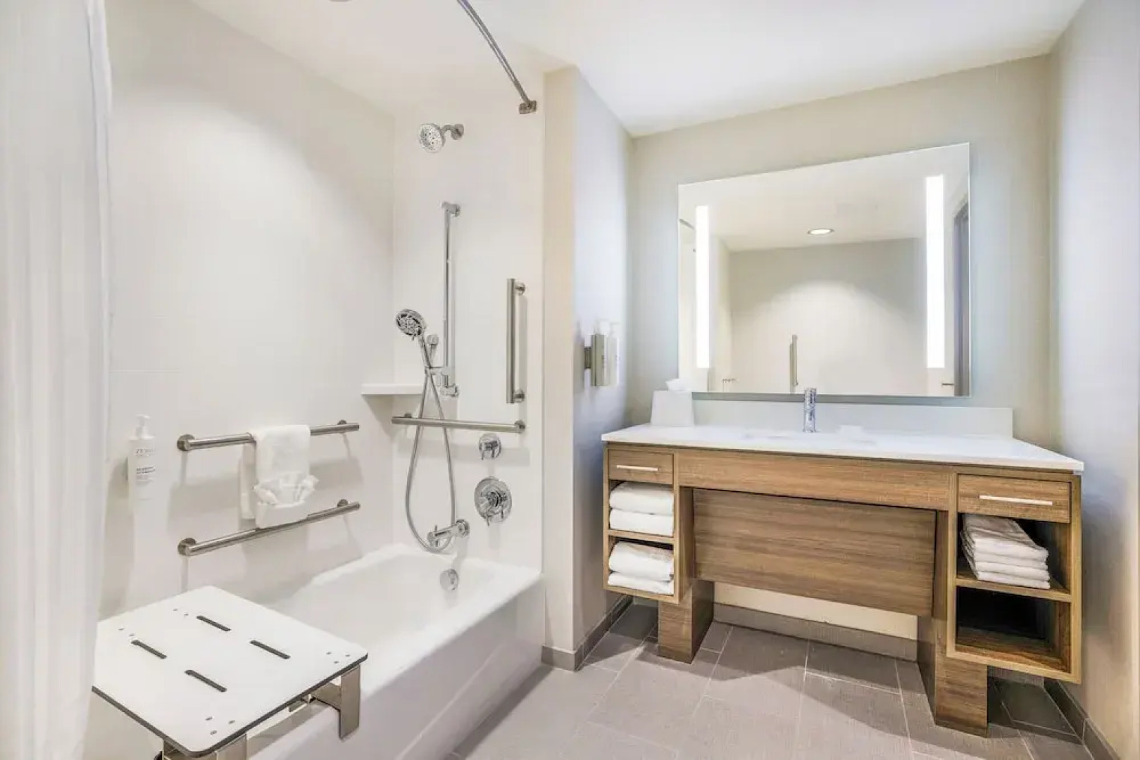 Home2 Suites Hilton Aurora Medical Center