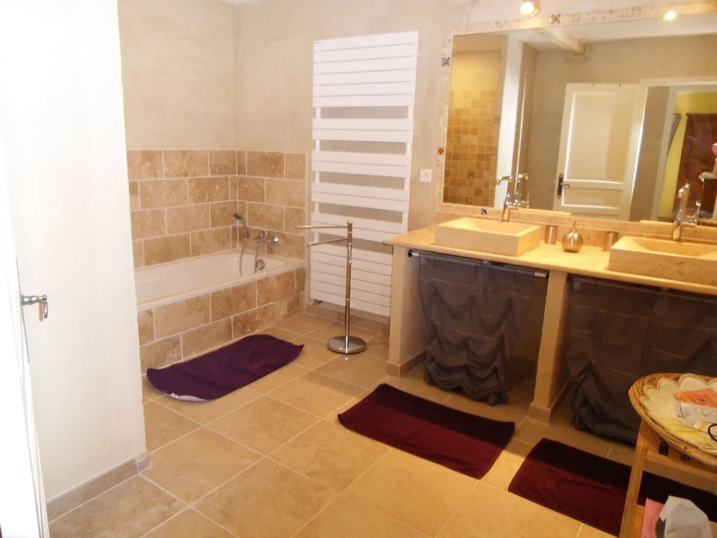 Les Jardins de Bouteille