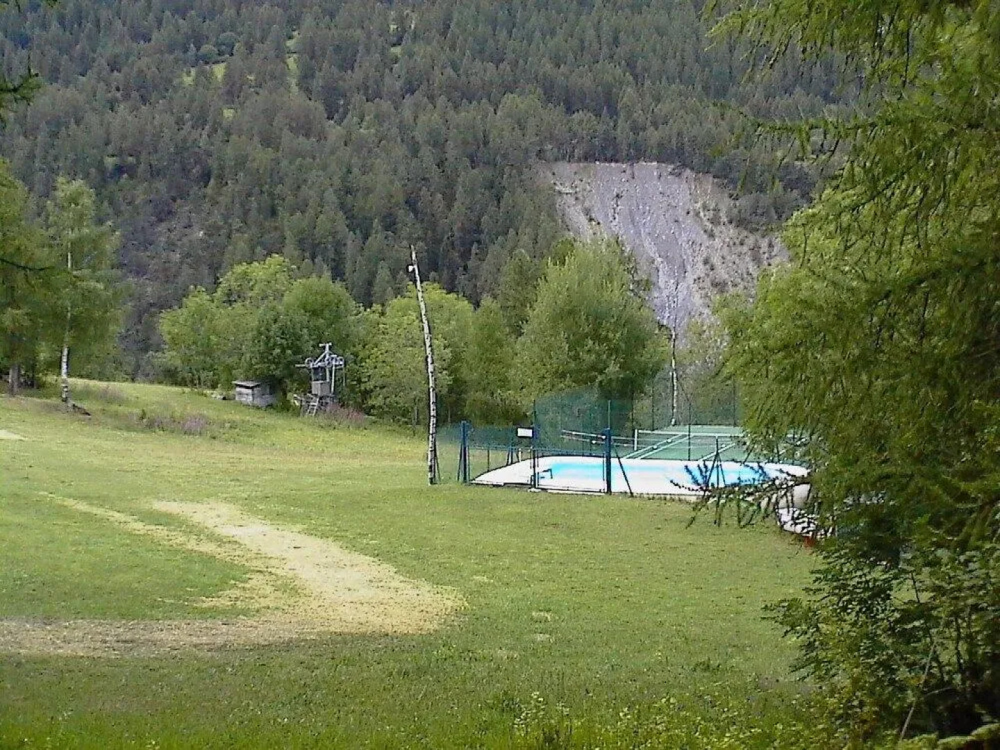 Hostel Neige Et Soleil