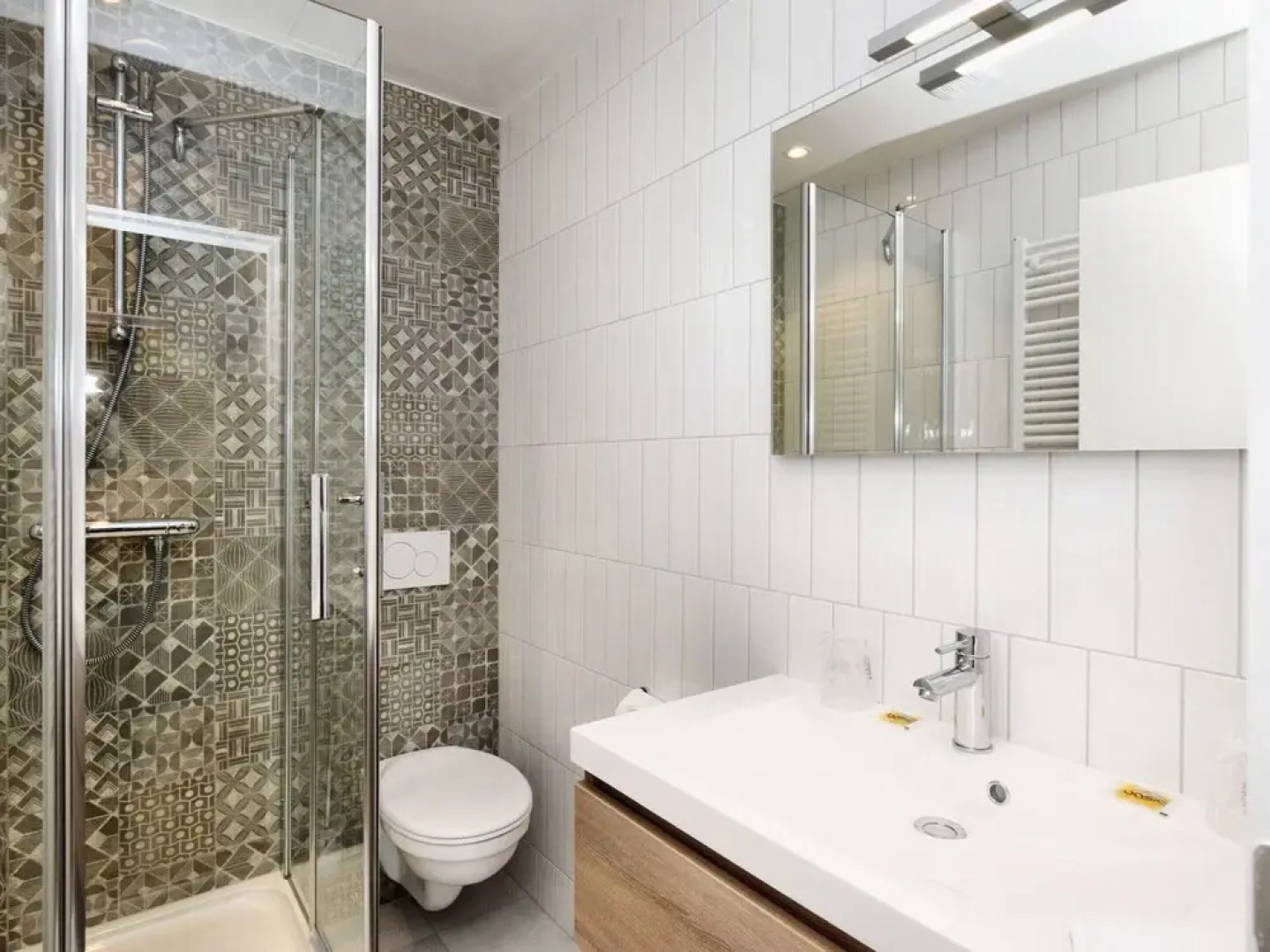 Opulent Holiday Home in Spa with Sauna, Hot Tub, Playroom