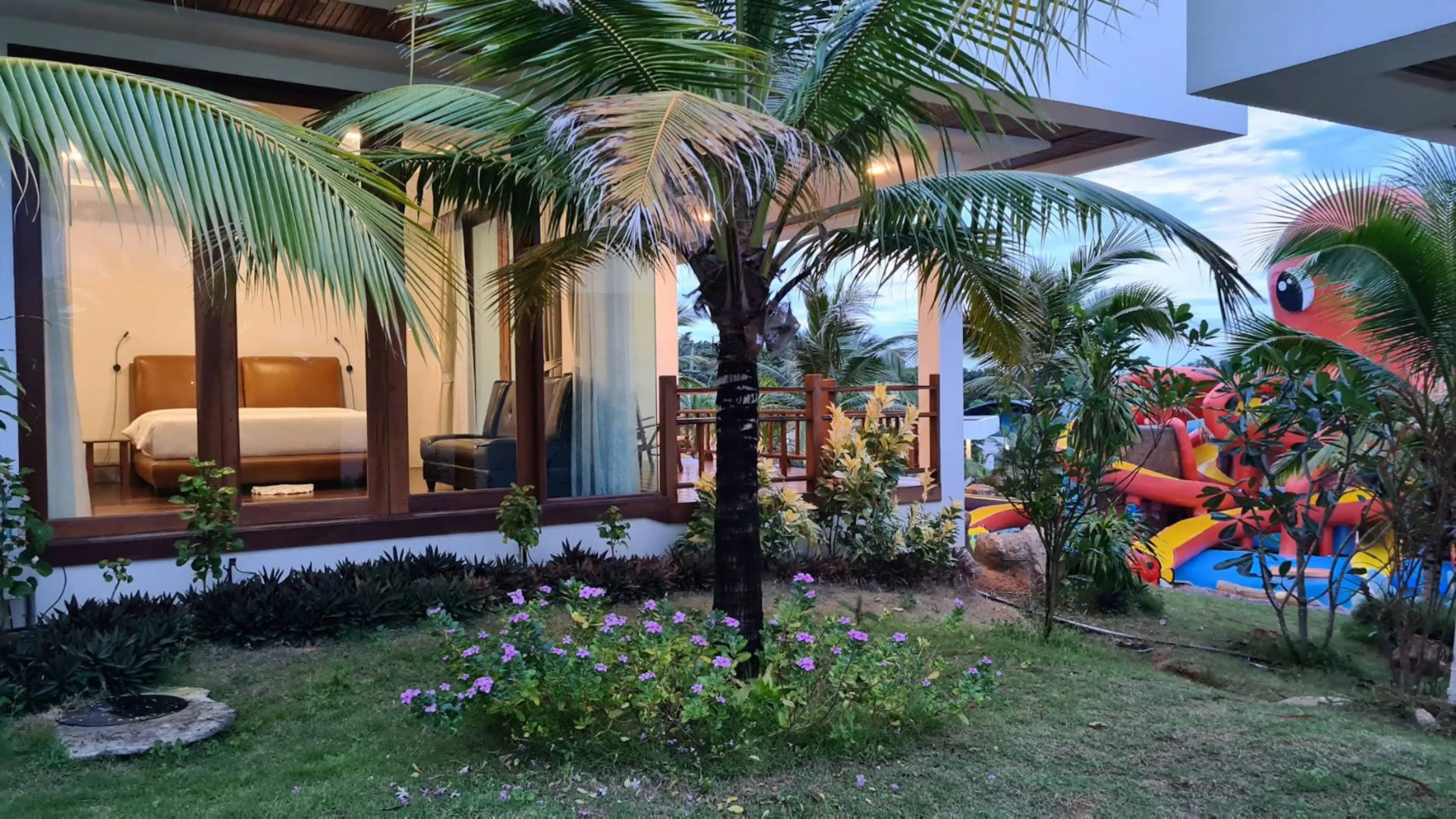 Phi Phi Mountain Beach Resort