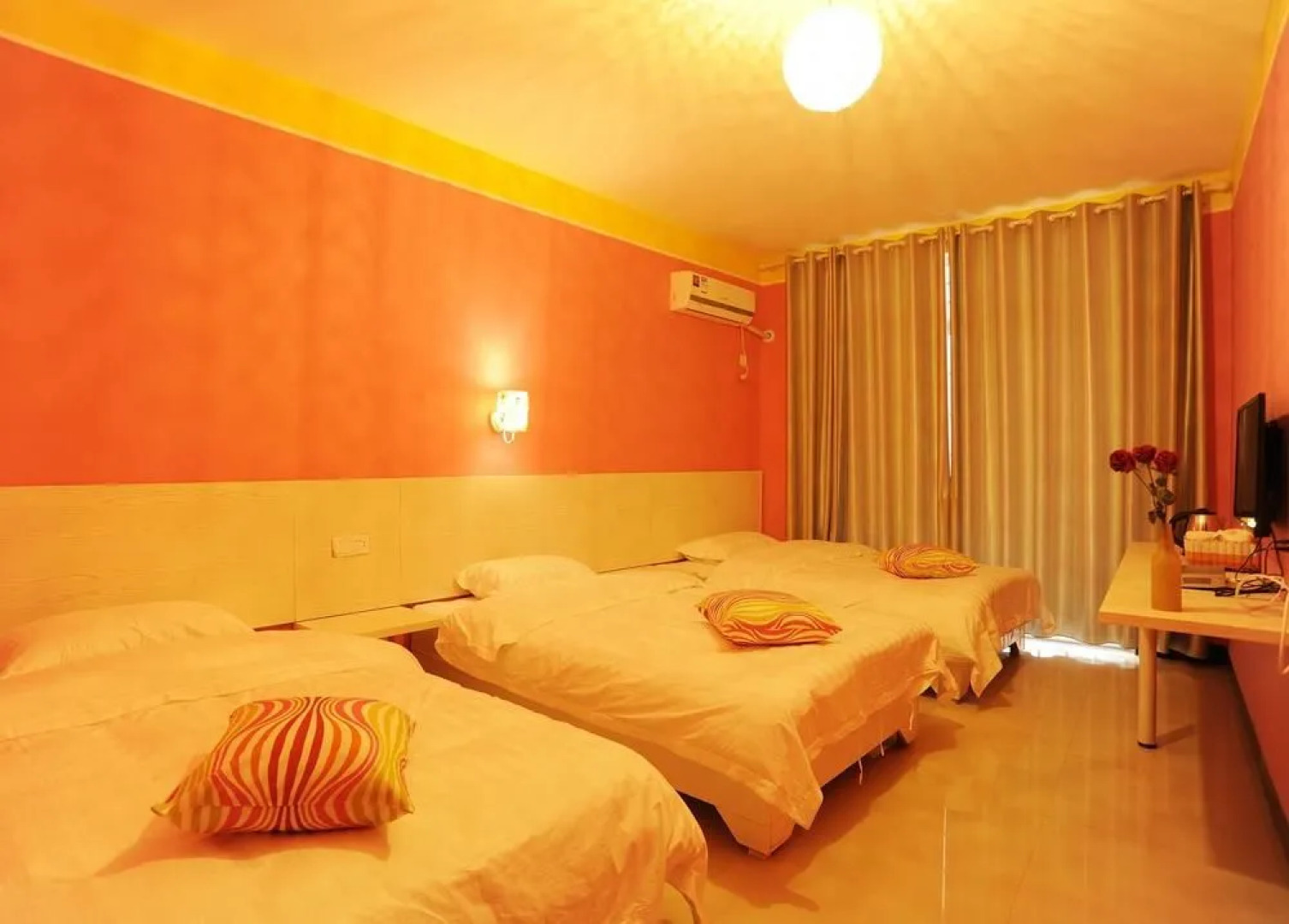 阳朔花果山主题酒店