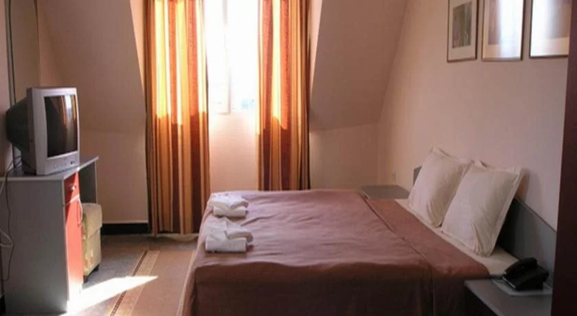 Hotel Ertancom