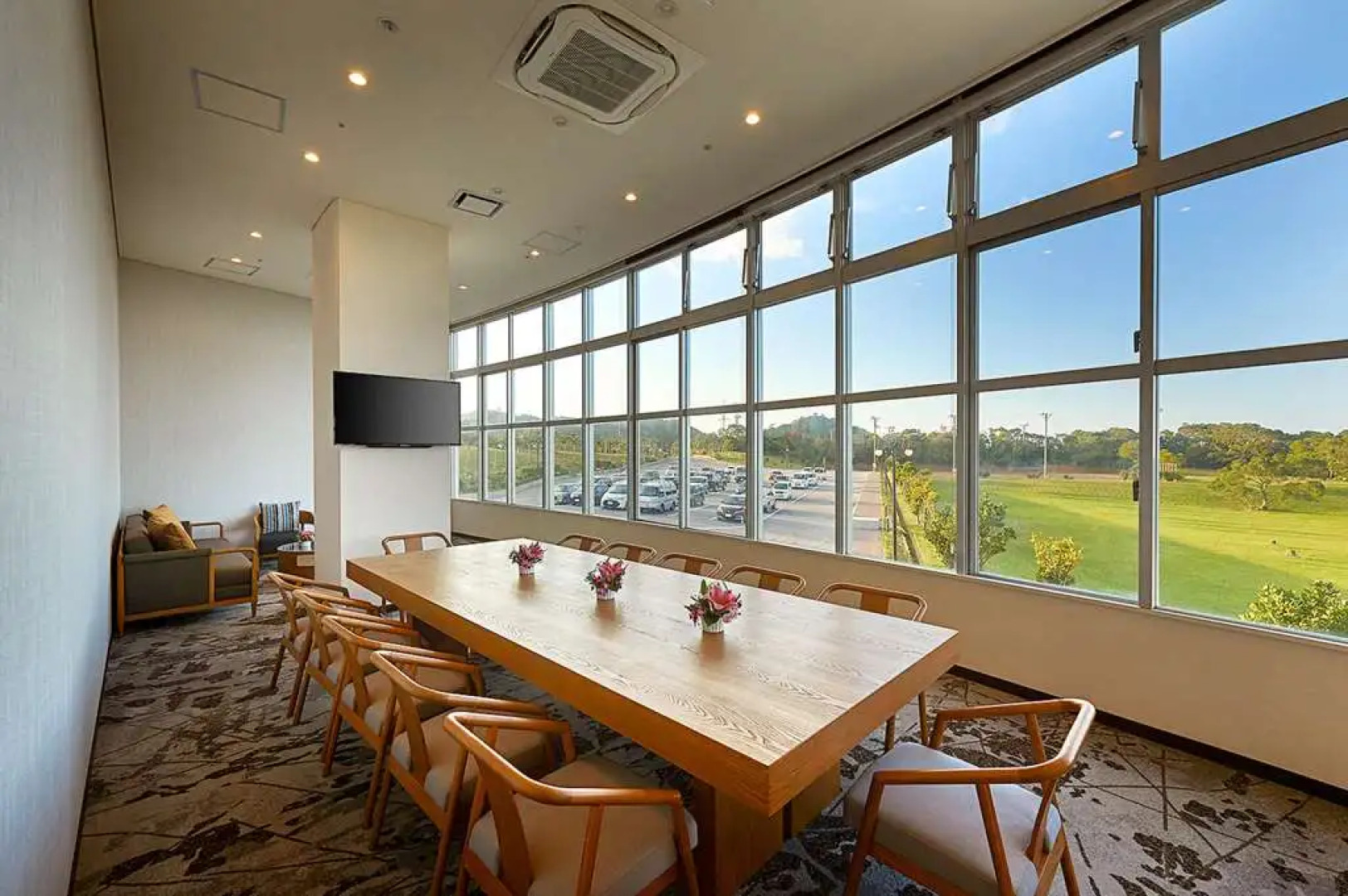 ANA Crowne Plaza Resort Okinawa Uruma Hills by IHG