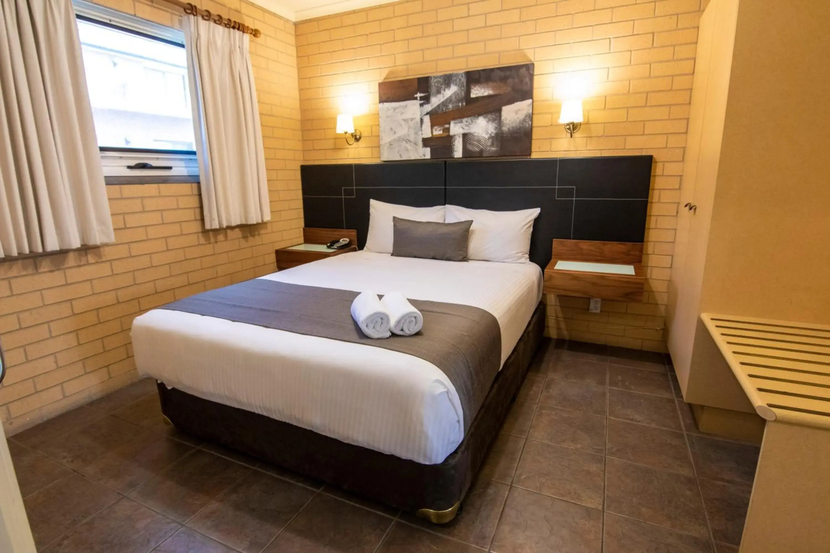 Albury Georgian Motel & Suites