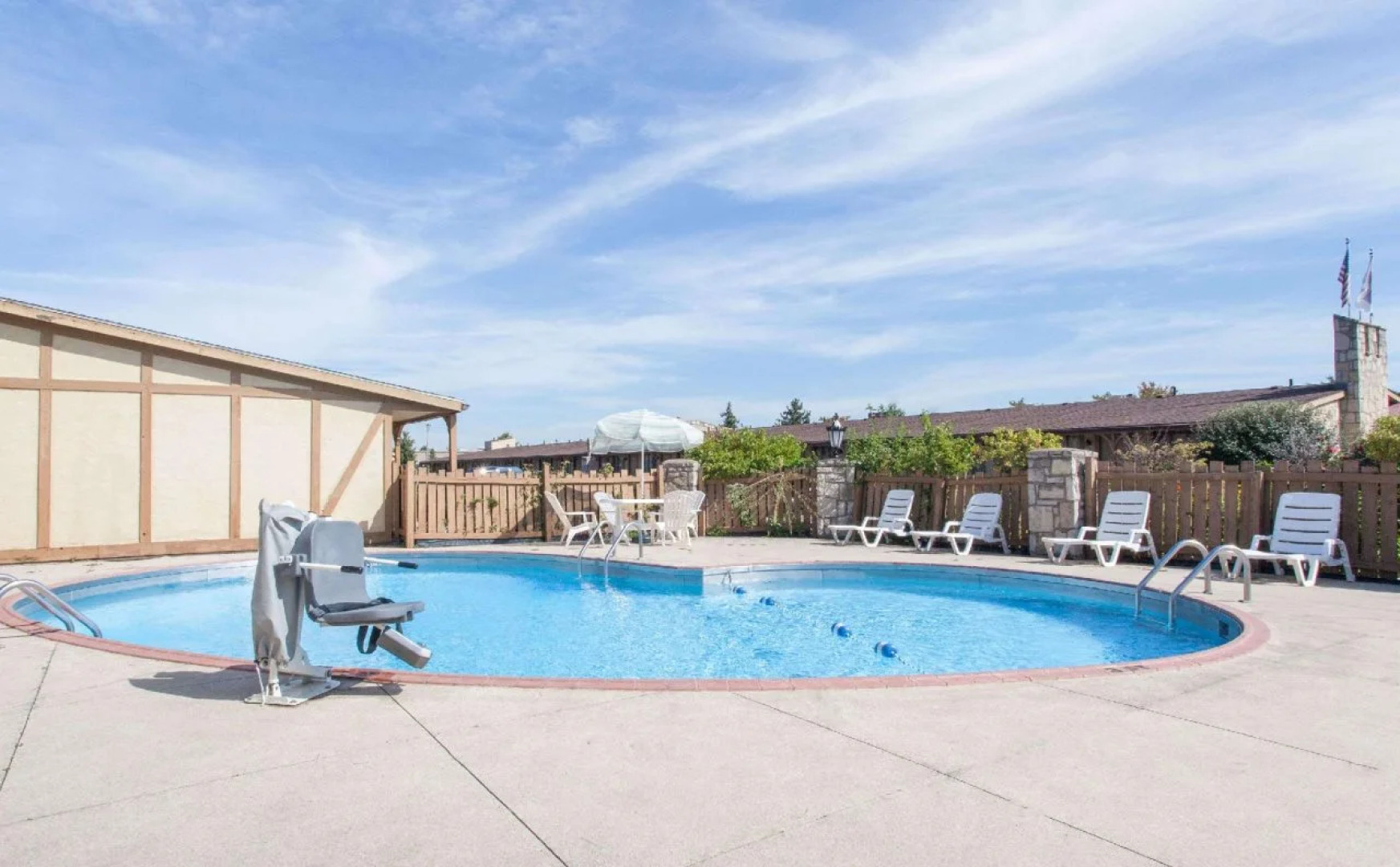 Knights Inn Toledo West