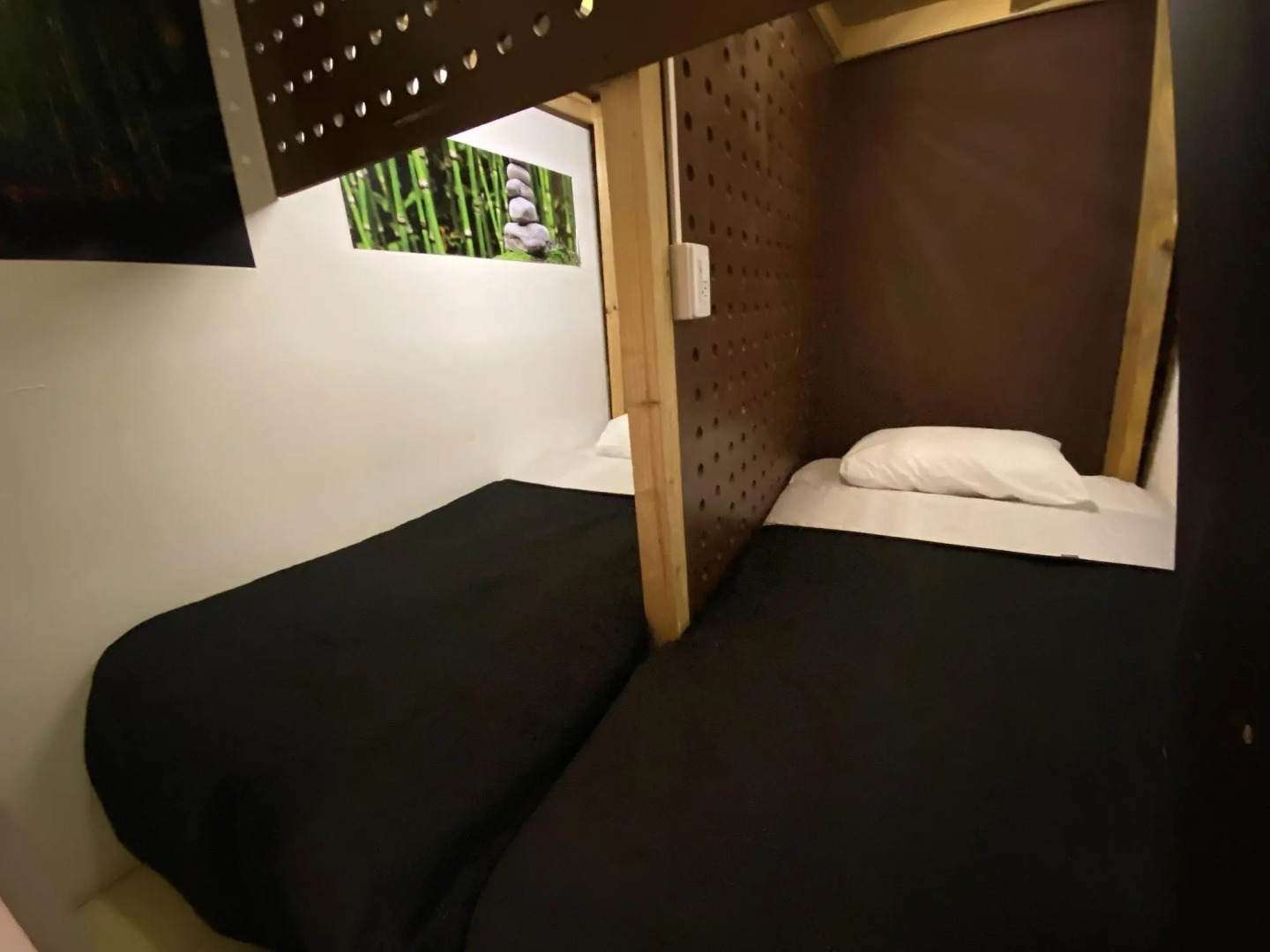 Roomies Hostel Centro Medico