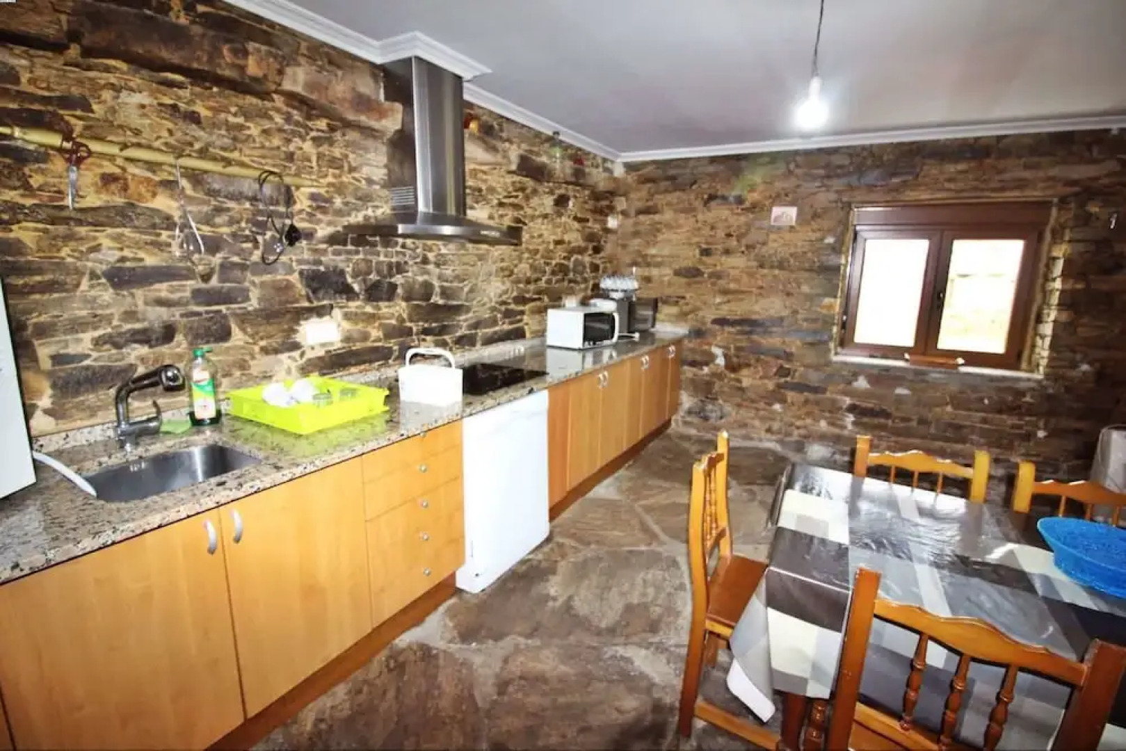 Casa Embalse do Ézaro