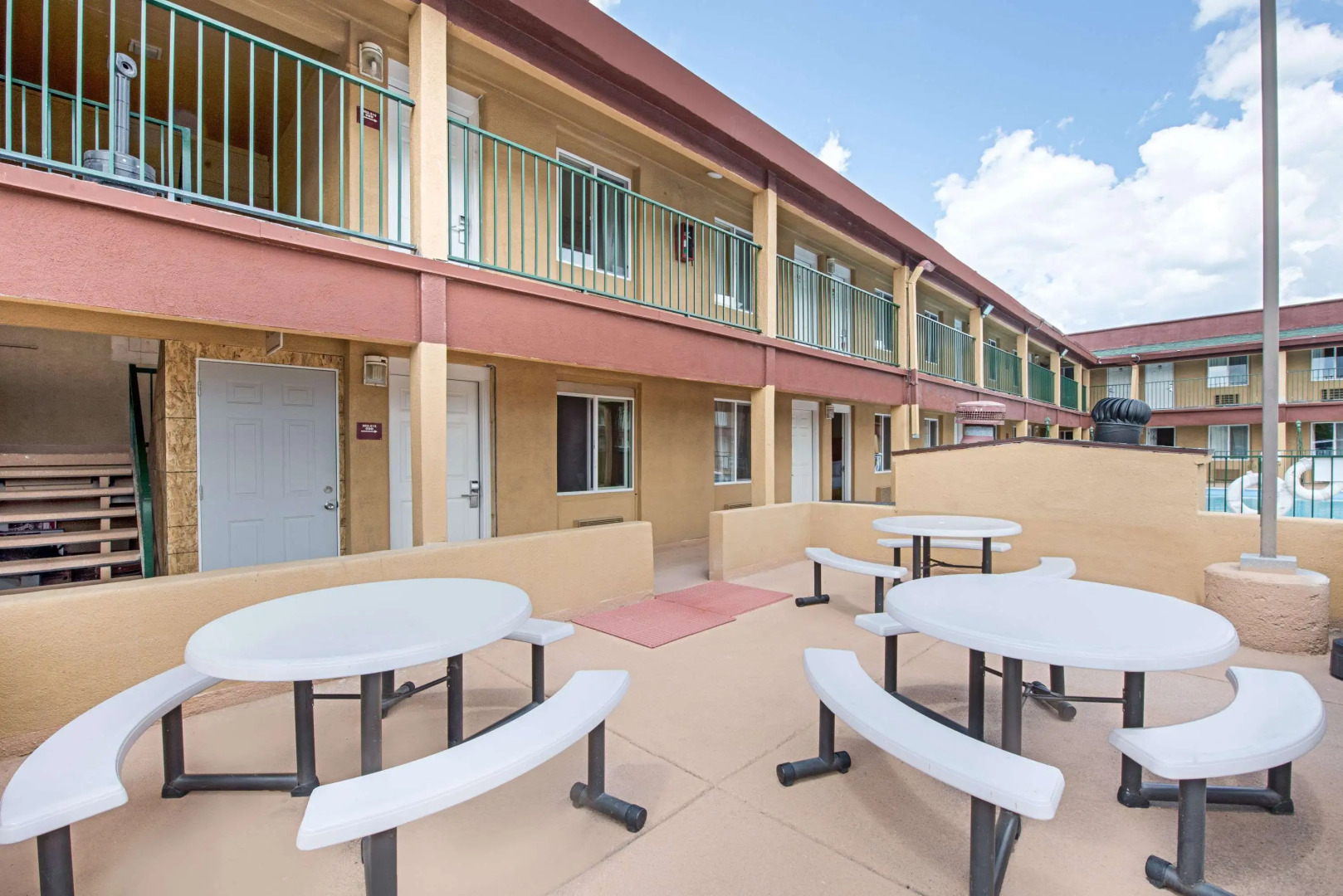 Ramada by Wyndham Flagstaff East