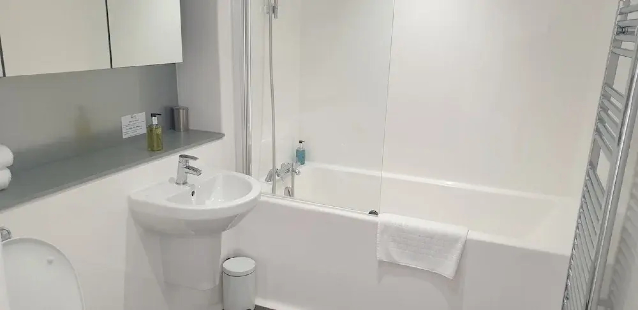 Quay Apartments Exchange Quay Salford Quays