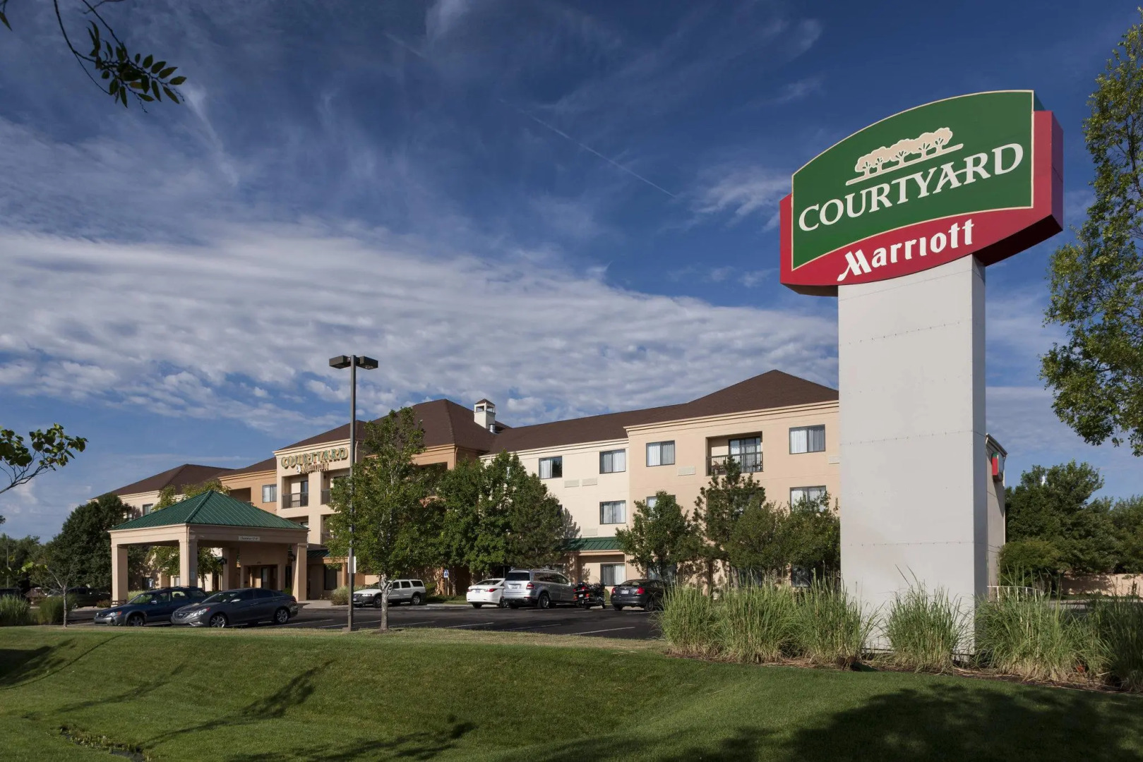 Courtyard by Marriott Wichita East