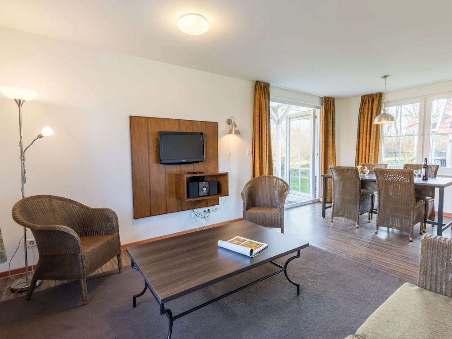 Luxurious Detached With a Garden in De Maasduinen