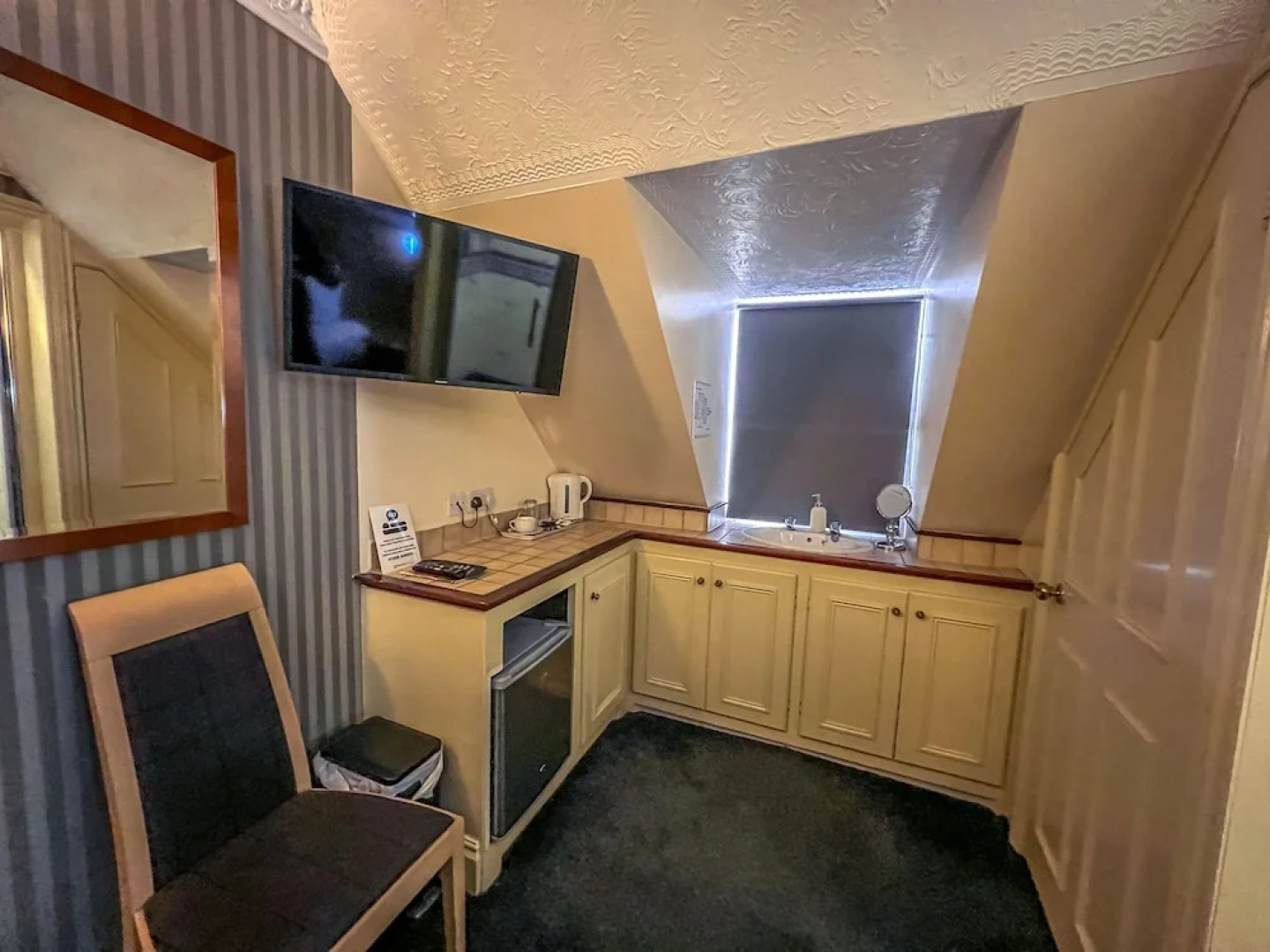 The Quayside Hotel and Bar