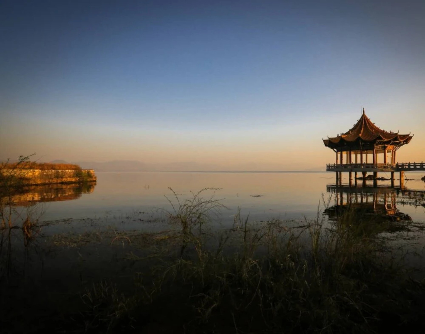 Huying Inn Fuxian Lake