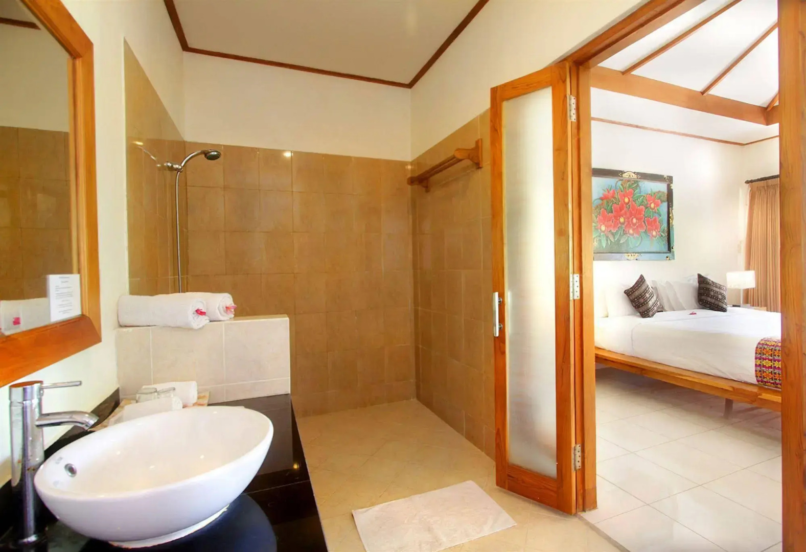 Puri Sari Beach Hotel