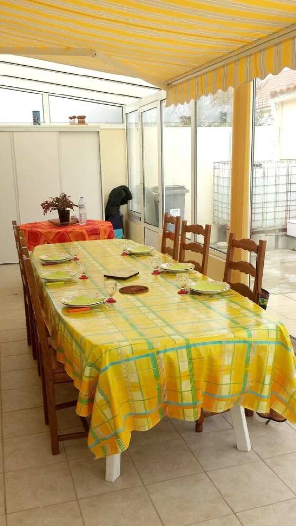 House With 3 Bedrooms in Saint-michel-chef-chef, With Enclosed Garden