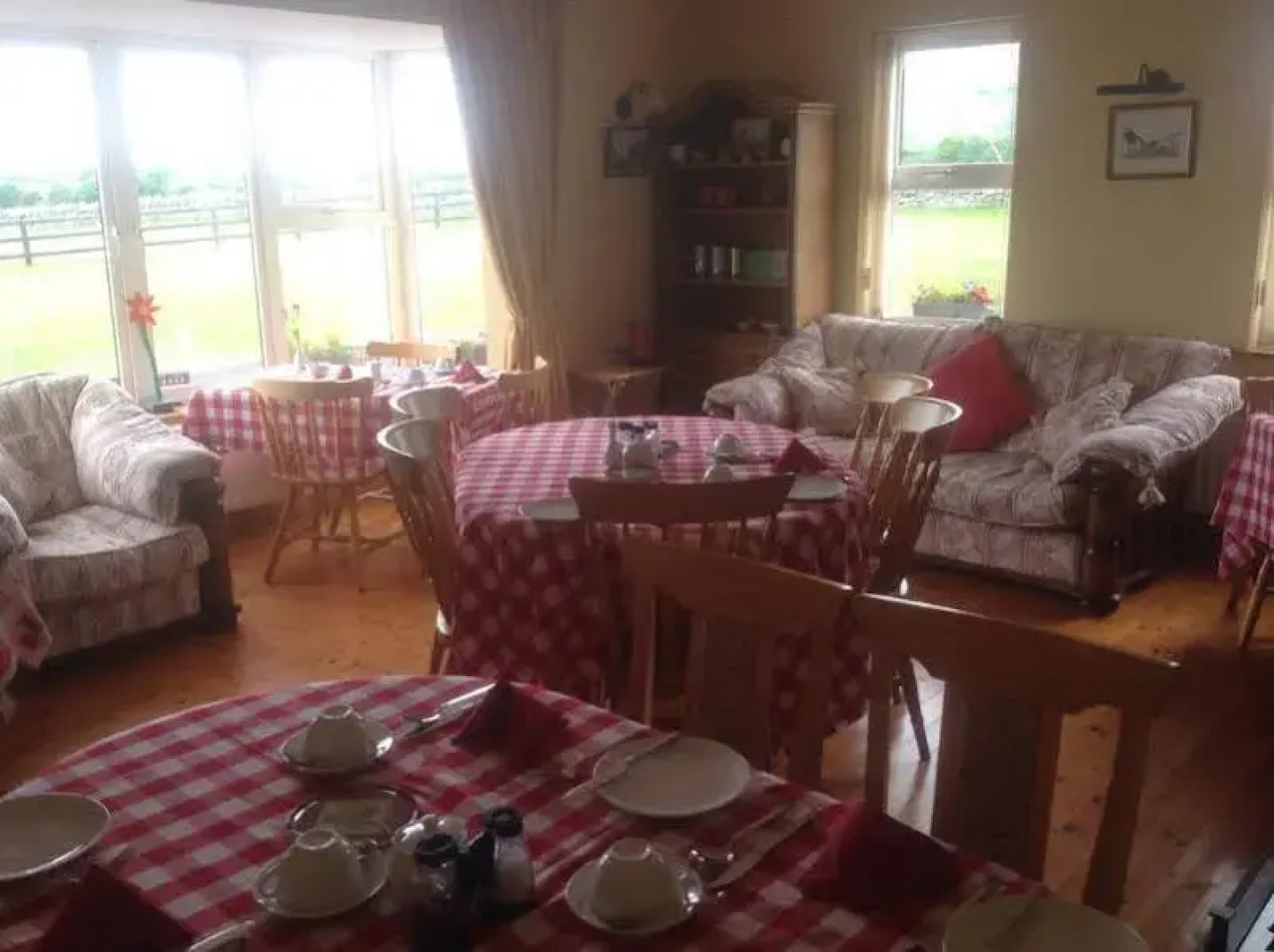 Loughrask Lodge B&B