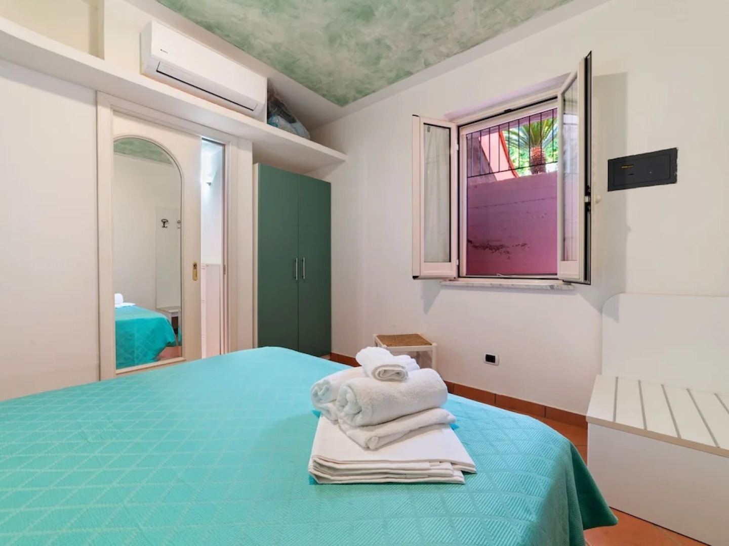 Lovely Apartment in Villammare with Terrace