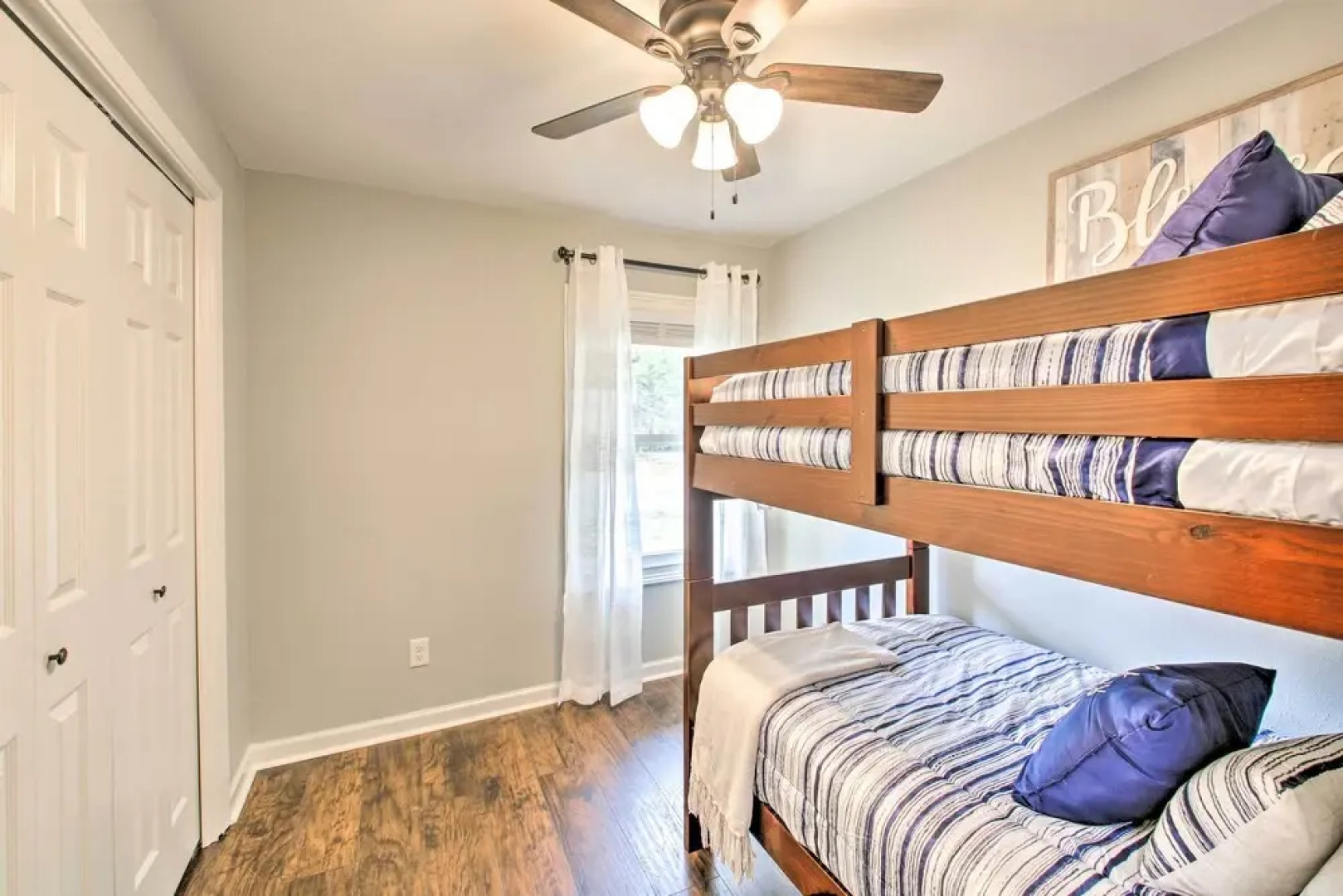 6 Mi to Nat'l Park: Pet-friendly Hot Springs Home