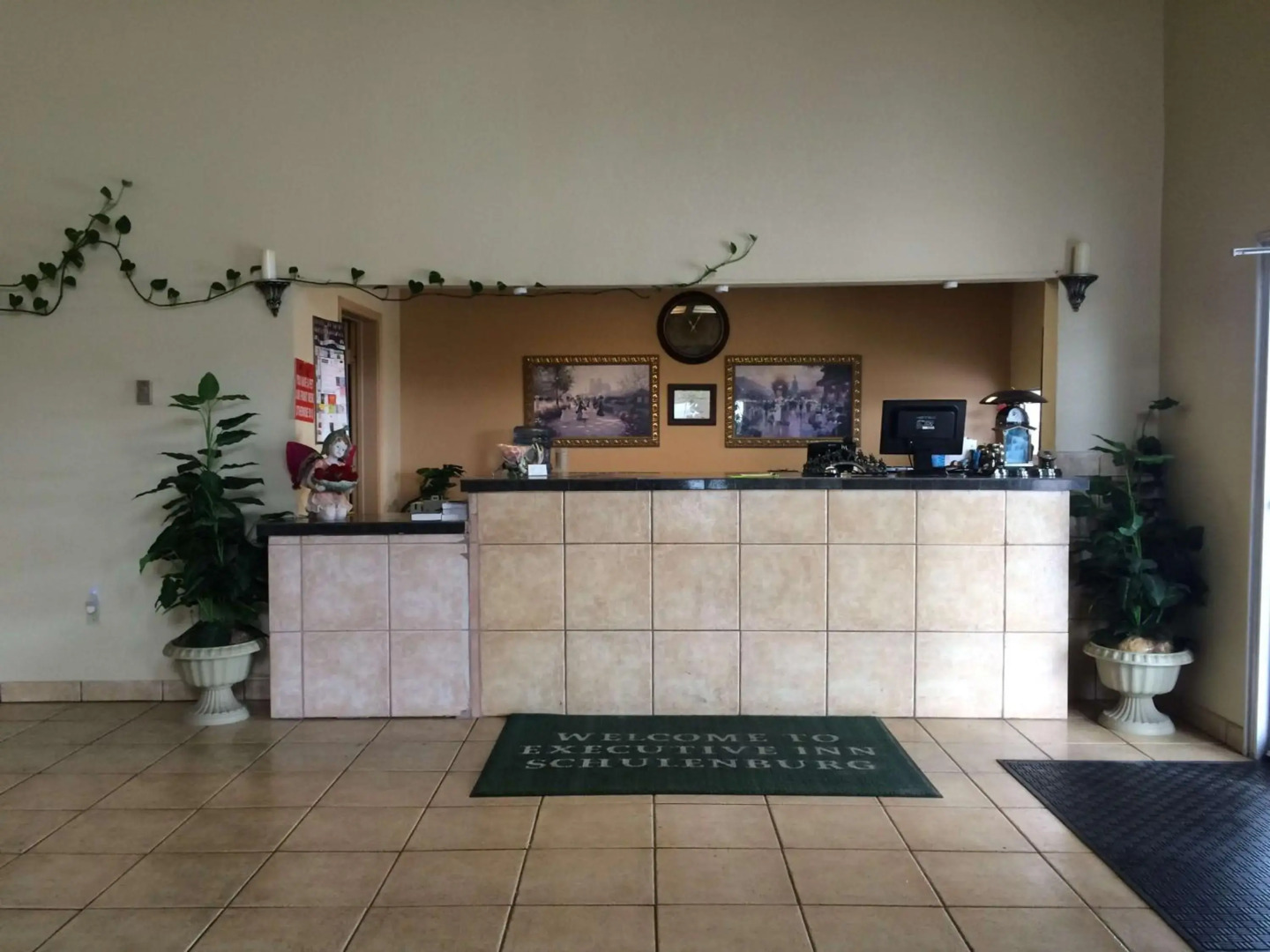 Executive Inn & Suites Schulenburg