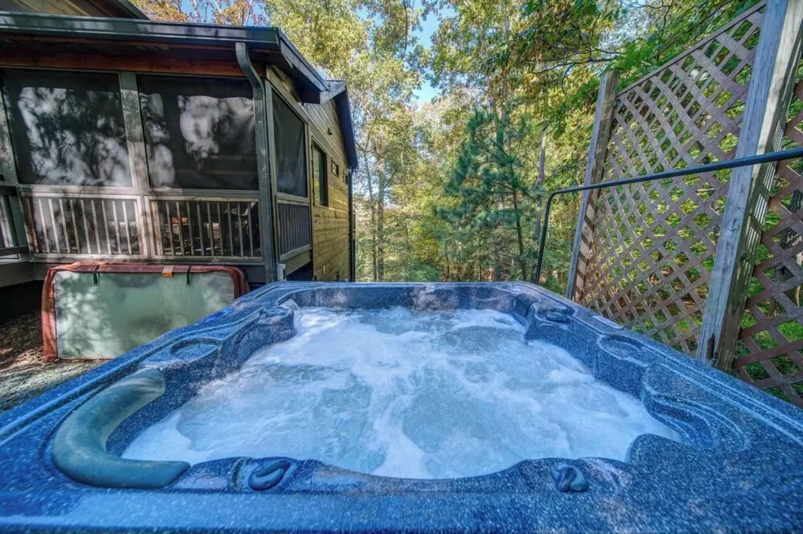 Buck Valley Lodge Mountain Getaway!