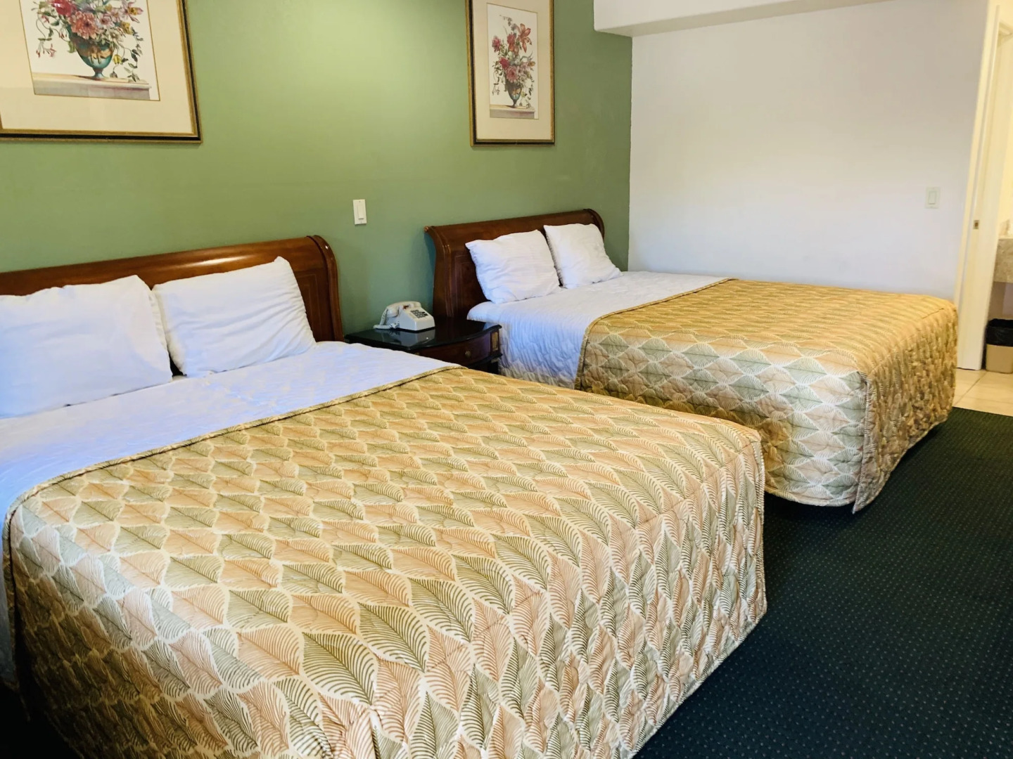 Monterey Oceanside Inn