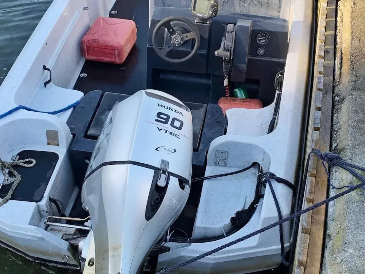 6 Person Holiday Home in Foldroyhamn