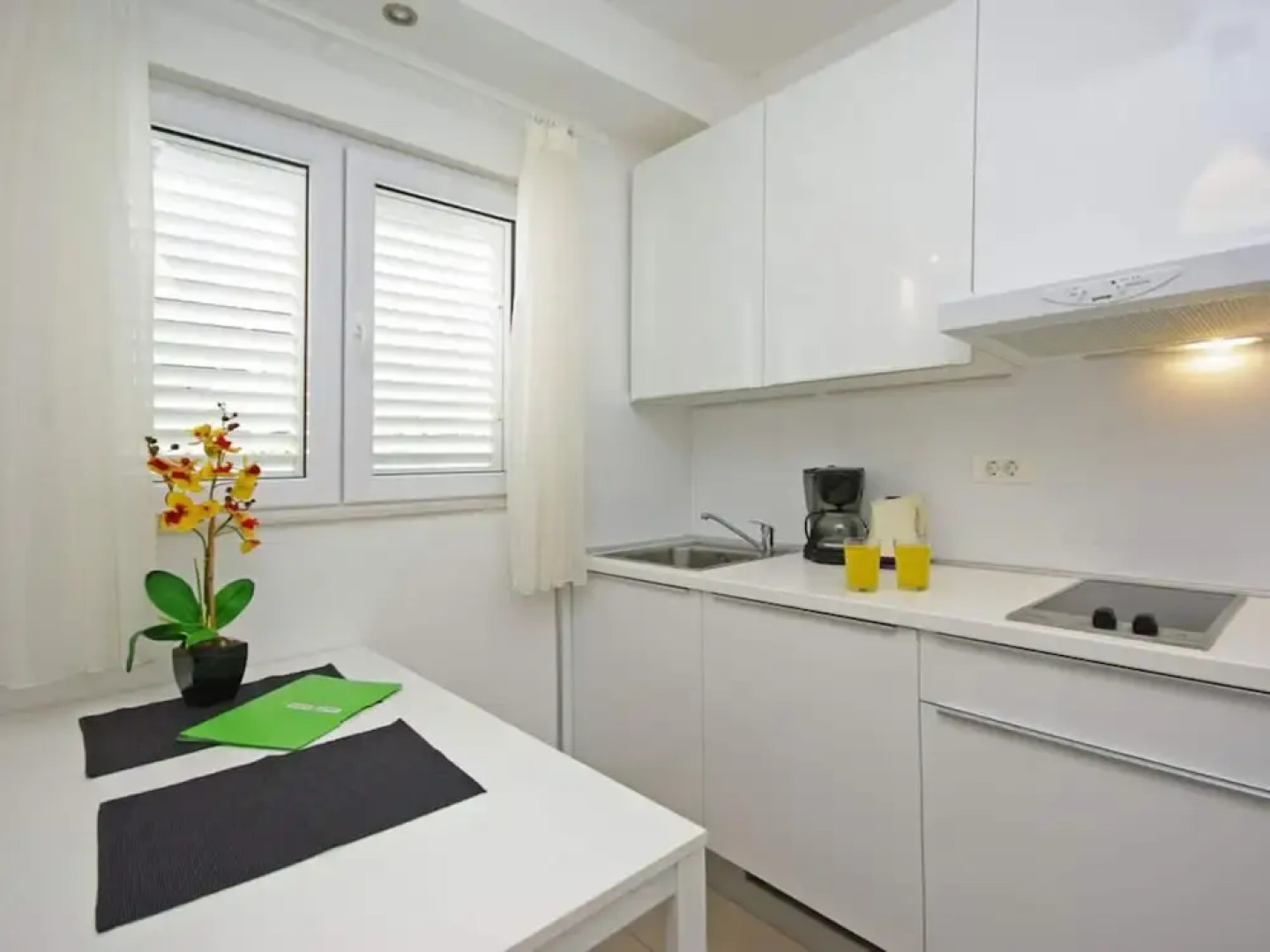 Holiday Apartment Beach House Iva App. 3