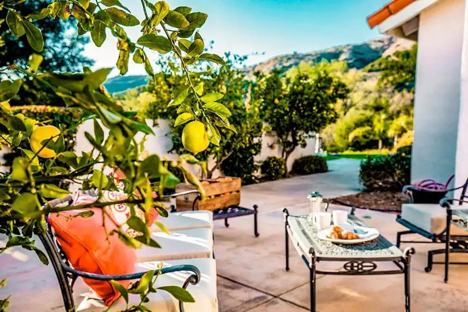 Via Santa Rosa - Grapevine